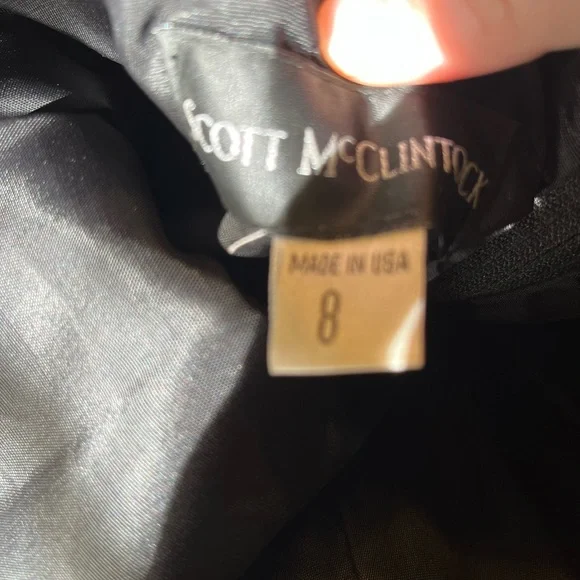 Bronze sparkly halter prom dress size 8. - Picture 3 of 4